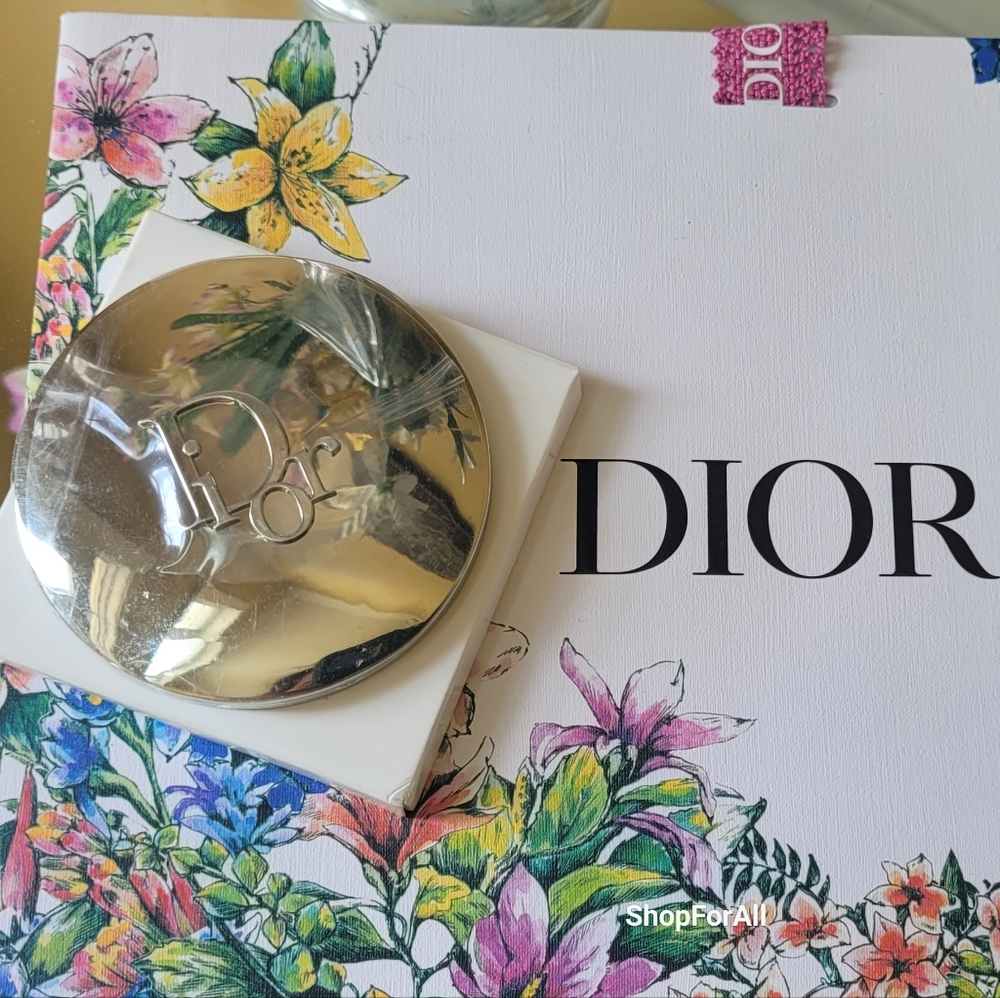 🥳💥host pick 🔥 Dior  mirror silver double mirror compact mirror - Picture 3 of 6